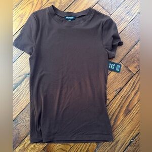 NWT - Express Chocolate Ribbed Fitted Tee - M